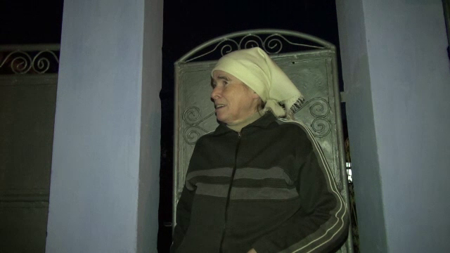 Sfârșit tragic pentru o bătrână imobilizată la pat. „S-au gândit că e fum de grădină”