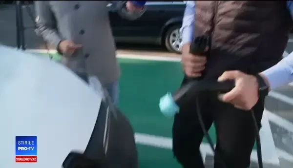 Măsura luată de câteva orașe din România pentru a-și convinge locuitorii să cumpere mașini electrice