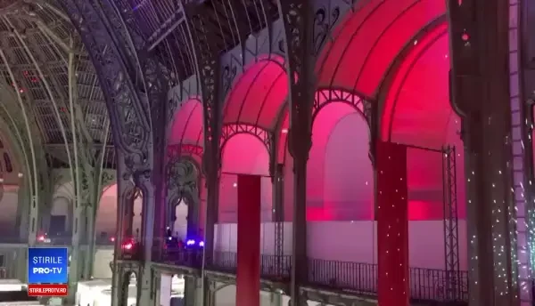 Cristi Puiu, singurul artist român selectat să expună fotografii la PARIS PHOTO 2018