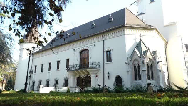 castel karoly