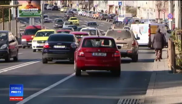 Românii dau mașinile pe scutere și trotinete electrice: ”Am făcut 17 km în 14 minute”