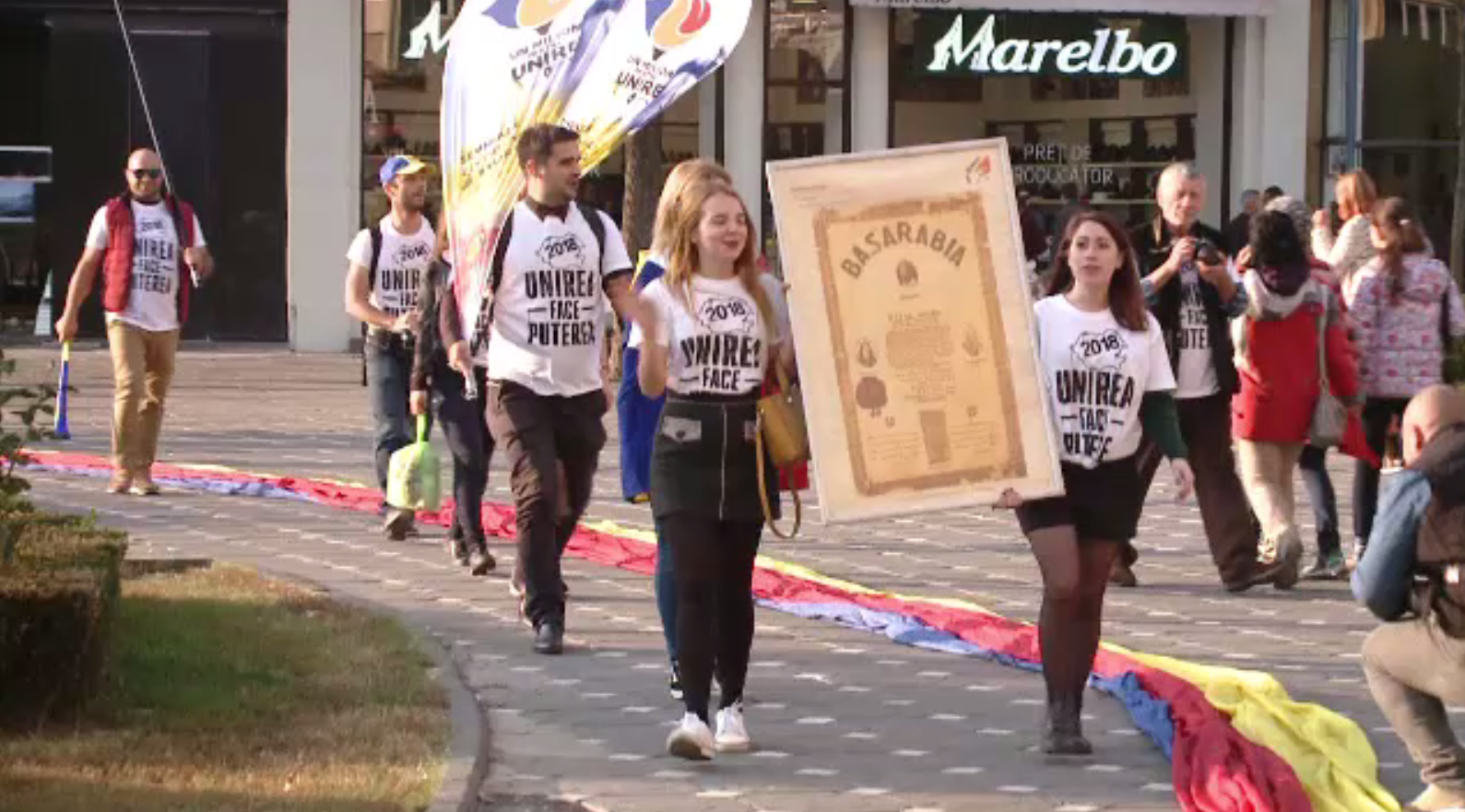Caravana Unirii României cu Basarabia a ajuns în Timișoara. Câte semnături vor să strângă