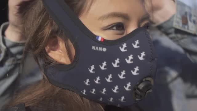 iLikeIT. Aerul tot mai poluat a creat o nouă gamă de produse: măștile de aer "conectate"