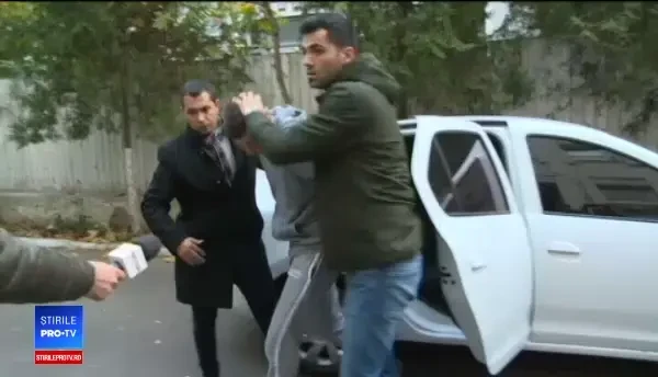 Tatăl tânărului care a intrat cu mașina în oameni, la Brăila, are o explicație incredibilă pentru gestul fiului