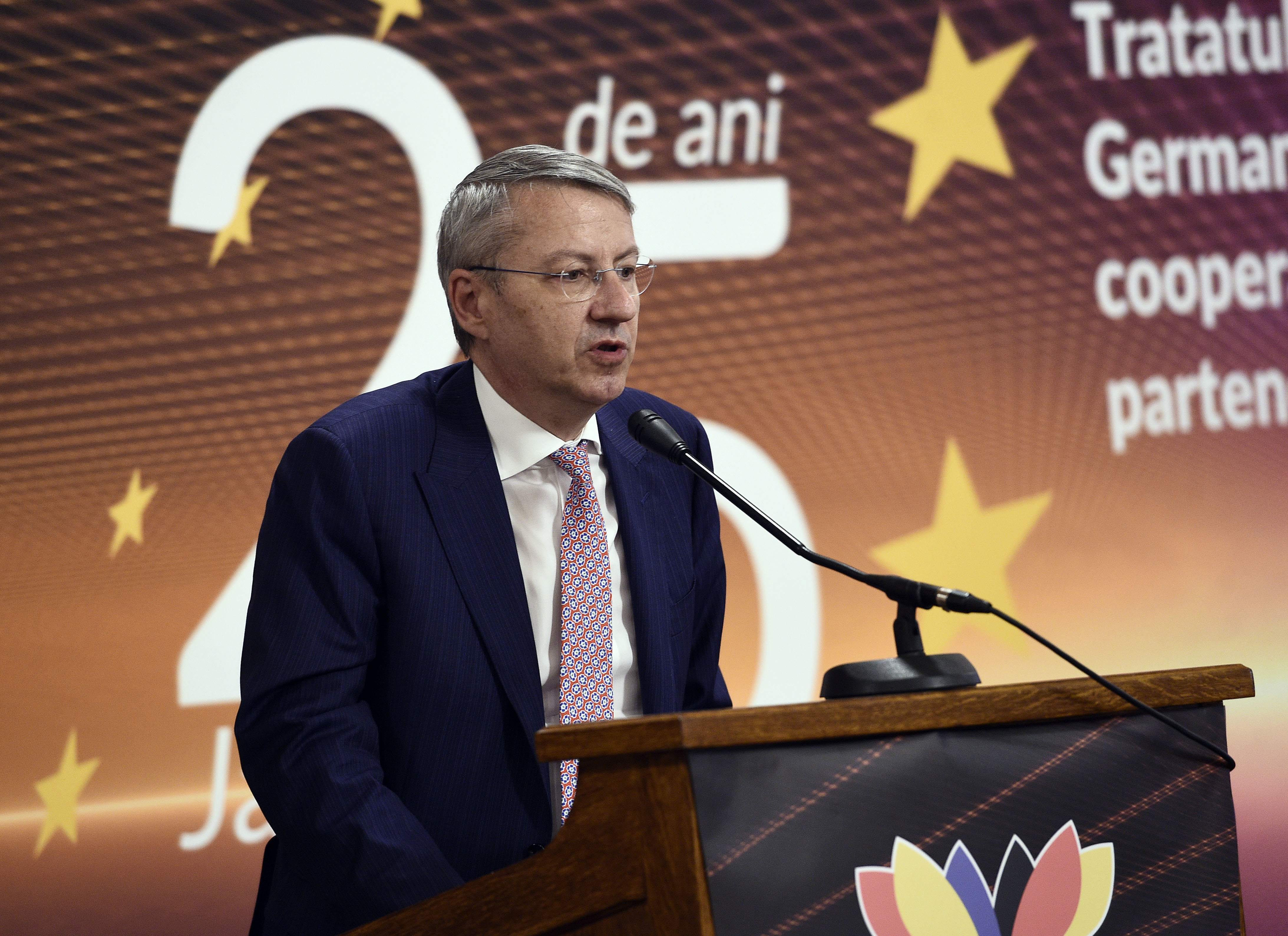 Cine este George Ciamba, desemnat pentru portofoliul de ministru delegat al Afacerilor europene