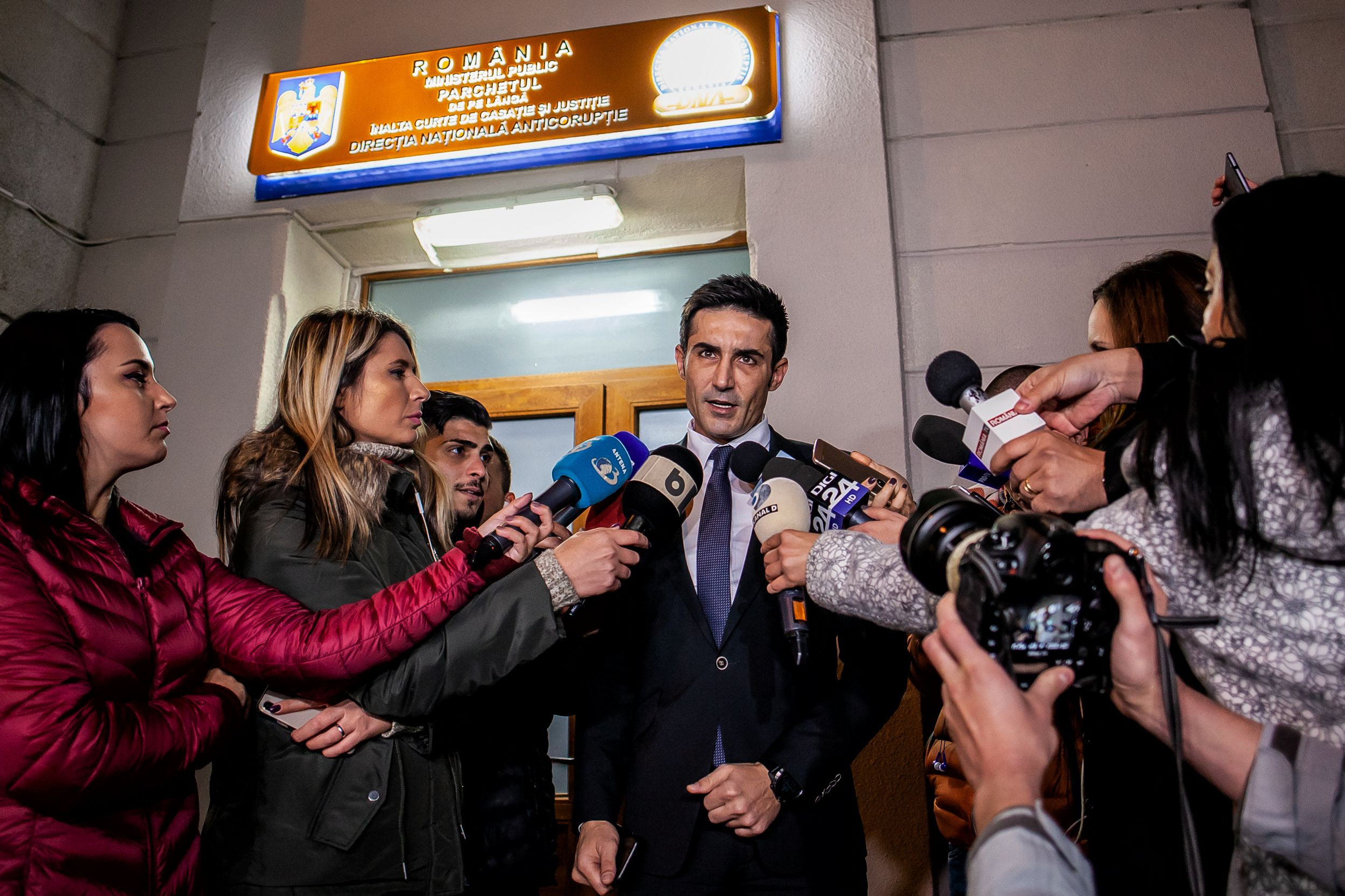 Claudiu Manda, șeful Comisiei de Control al SRI din Parlament, audiat la DNA