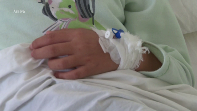 Doi copii, de 6 şi 10 ani, în comă alcoolică la spital. Cum au fost găsiți