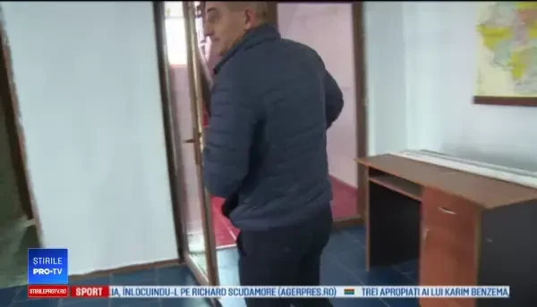 Scandal cu o investiție de sute de mii de euro. Edilii, acuzați că au lăsat în paragină o clădire