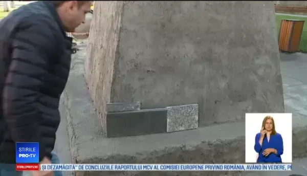 Monumentul lui Avram Iancu din Huedin a fost reabilitat ca un pod: cu armătură și beton