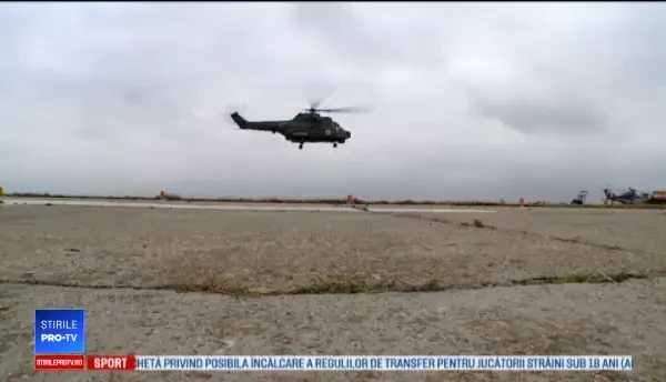 Misiune aeriană de salvare în condiţii meteorologice extreme simulată de piloți români