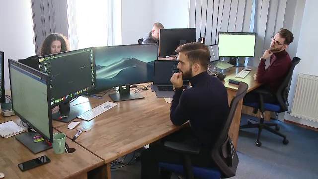 Ce spun angajatorii străini despre IT-iștii români: "Toată lumea vrea să-i angajeze"