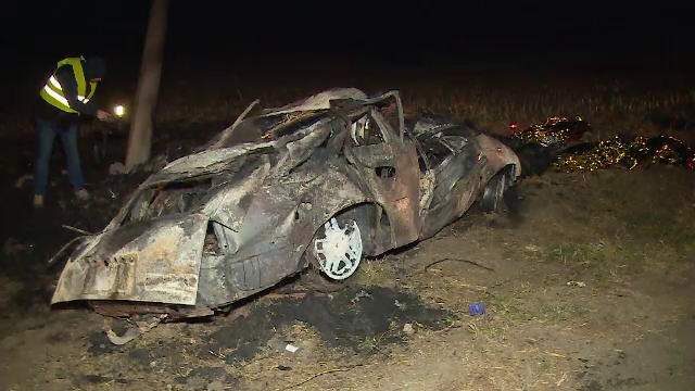 Tragedie chiar de ziua lui. Un tânăr a ars de viu în mașină, după o greșeală banală în trafic