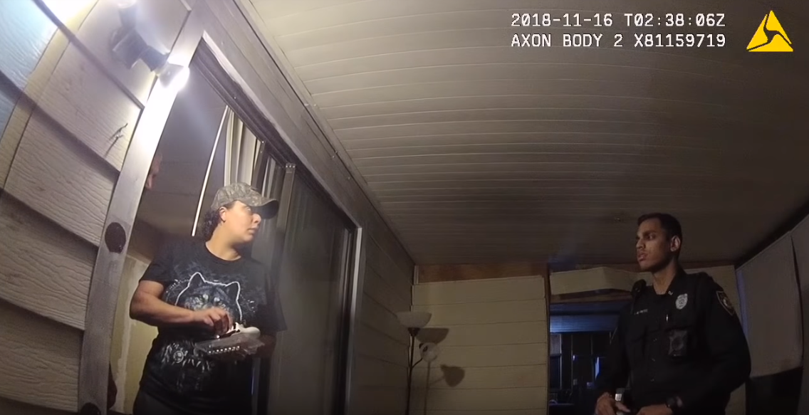 Polițiștii, alertați de o femeie care a strigat: „Te rog, nu mă omorî.” Ce au descoperit