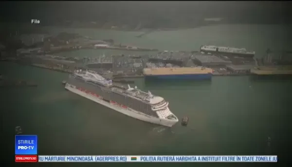 Moarte misterioasă la bordul unui vas de croazieră. O femeie a căzut de la 40 de metri