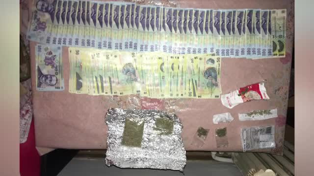 DIICOT a efectuat mai multe percheziții pentru prinderea unor traficanți de droguri