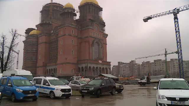 Primăria Capitalei dă încă 18 milioane de lei pentru biserici