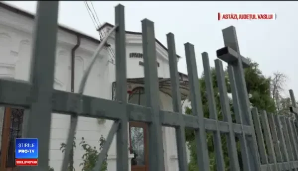 Scandal la Episcopia Huşilor. Contabilul instituţiei, suspectat că ar fi furat 30.000 de lei din cont