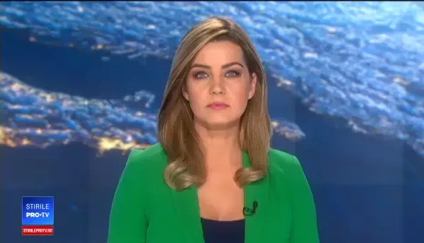 Incendiu în Chiajna. Trei blocuri cuprinse de flăcări uriaşe: în zonă nu există hidranţi. VIDEO