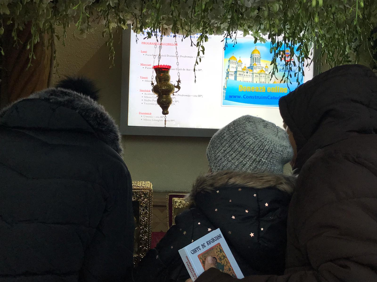 Credincioșii de la moaștele Sf. Andrei și ale Sf. Ecaterina, îndemnați să doneze pentru Catedrală