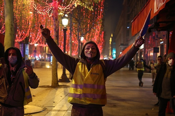 proteste paris 24 -25 noiembrie - 24