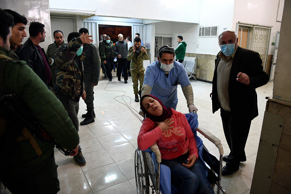 Atac cu gaze toxice în oraşul sirian Alep soldat cu zeci de răniţi. Imagini șocante. VIDEO