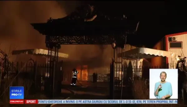 Pericol de explozie în Timișoara. Incendiu violent în hala unei fabrici
