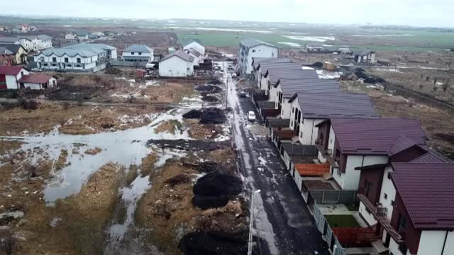 Victimele tacticii ”construiește, vinde, fugi”. O practică ilegală și periculoasă este tot mai des întâlnită în România