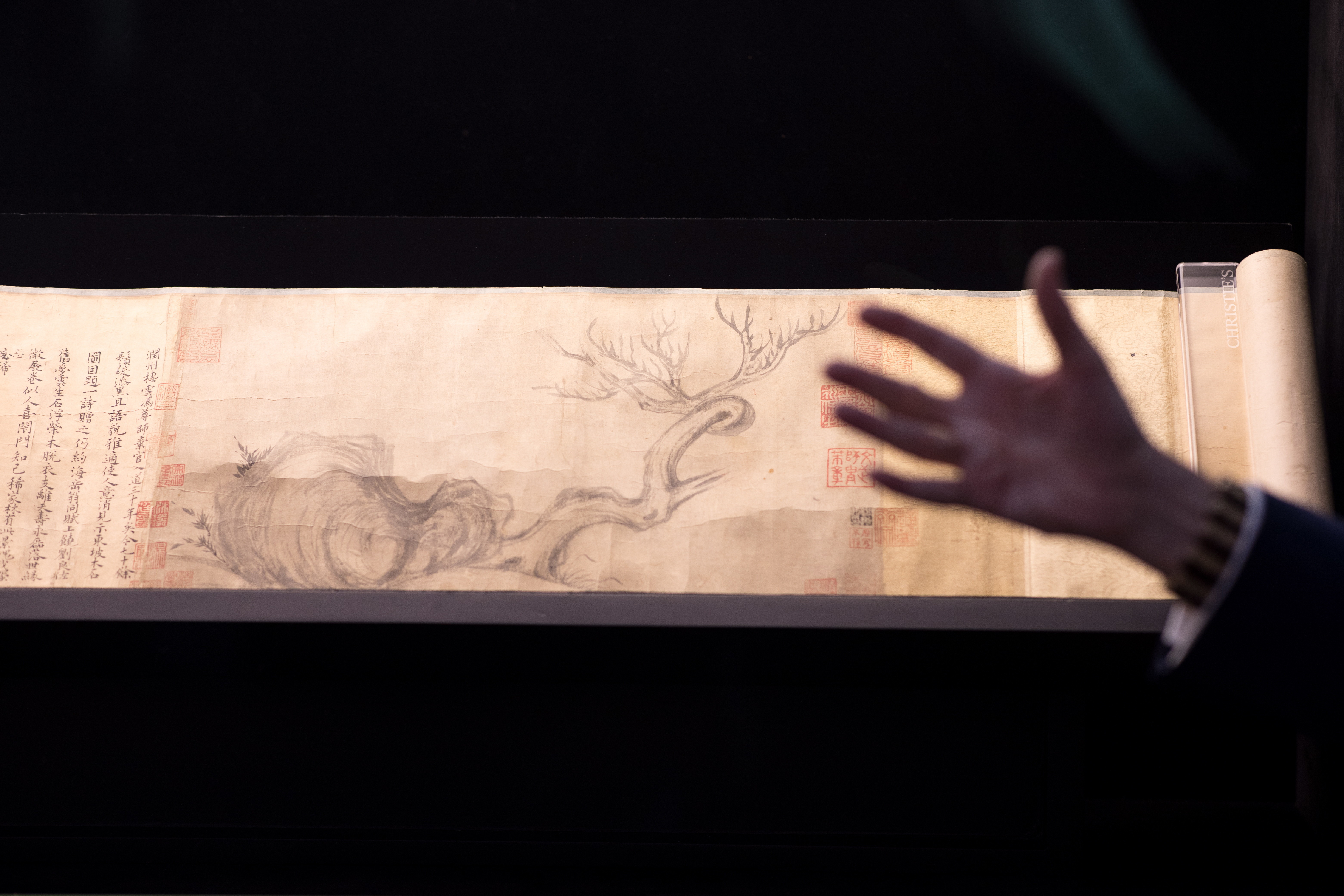 Suma uriașă cu care s-a vândut o pictură în cerneală, veche de 1000 de ani