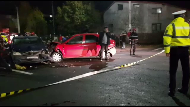 Un șofer băut a provocat un accident în lanț, în Pitești. Un biciclist a fost rănit