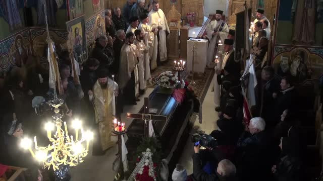 Românul ucis în Suedia de doi adolescenți a fost înmormântat în Bacău. Cine a venit la slujbă