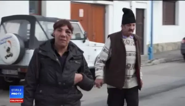 Un cioban din Braşov susţine că a fost bătut de proprietarul fermei. Varianta fostului şef