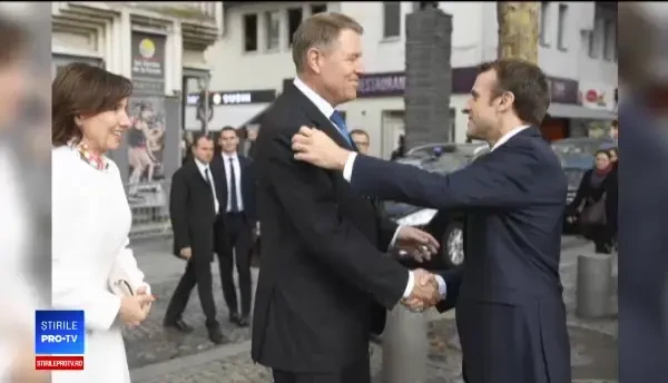 Președintele Franței l-a lăudat pe Klaus Iohannis pentru că ”apără valorile europene”