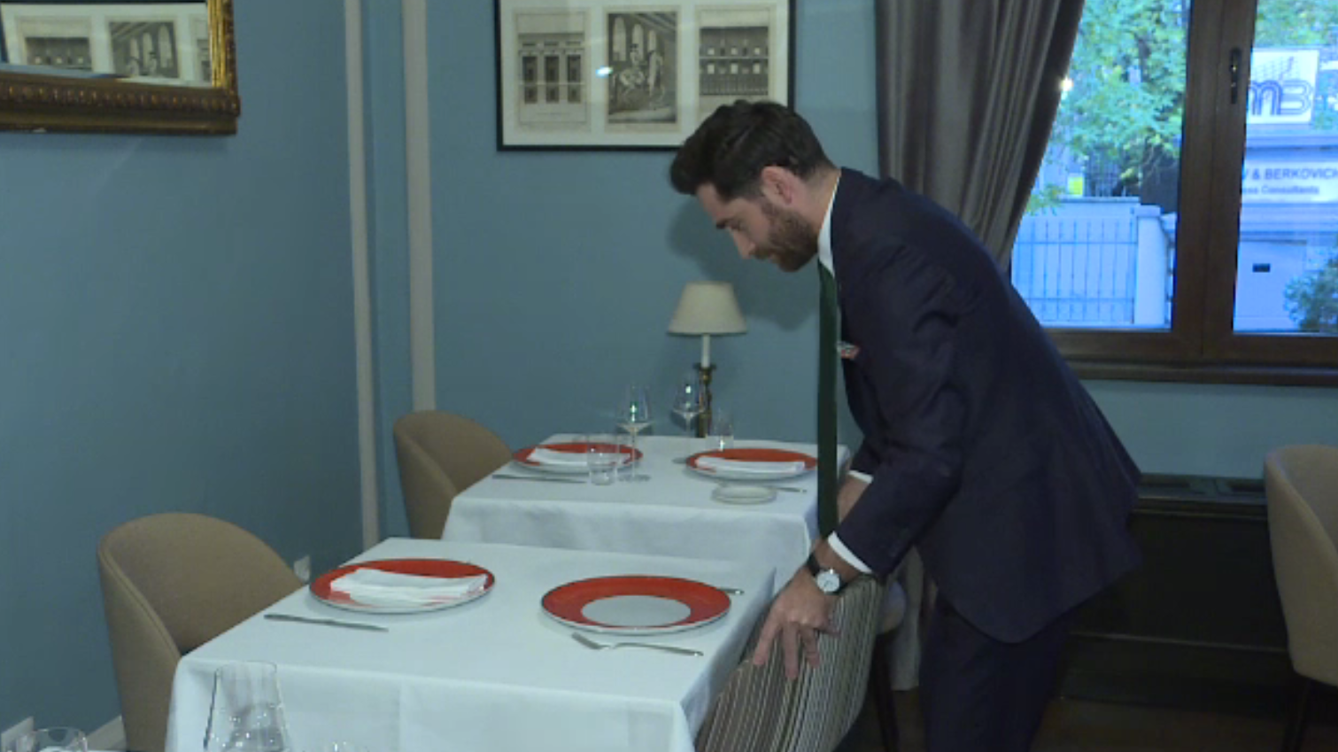 Motivul pentru care tinerii români fug de joburile din hoteluri și restaurante