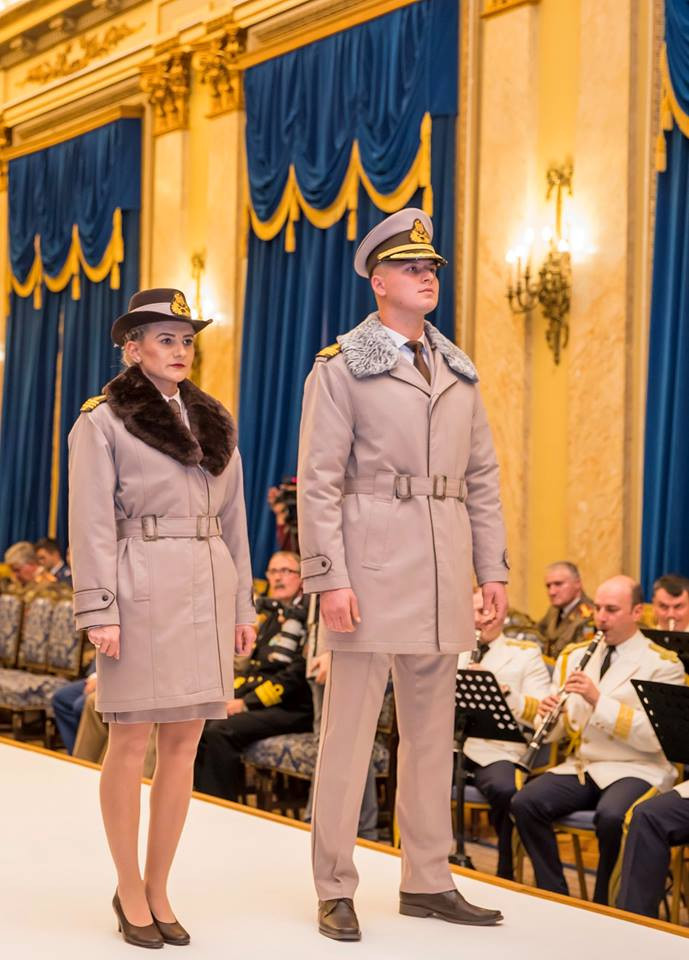 uniforme militare noi