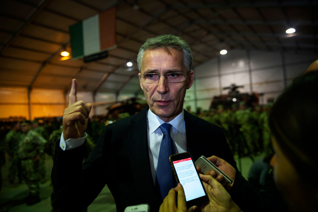 Preşedintele Ucrainei solicită asistență militară din partea NATO în disputa cu Rusia din Marea Azov