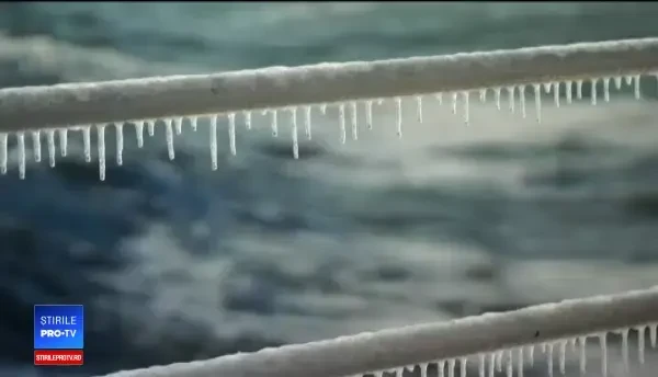 Gerul a luat locul ninsorilor, iar în sud-estul ţării viscolul a făcut ravagii. Imaginile surprinse pe litoral