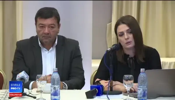 Zeci de blocuri din București, un pericol pentru locatari. „Sărea siguranța de trei ori pe zi”