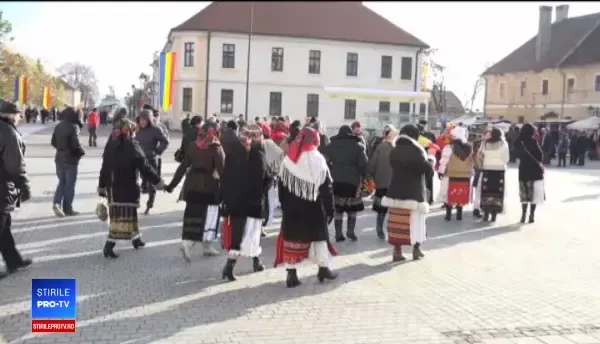 200.000 de oameni la Alba Iulia, de 1 decembrie. Rezervările, făcute de acum un an