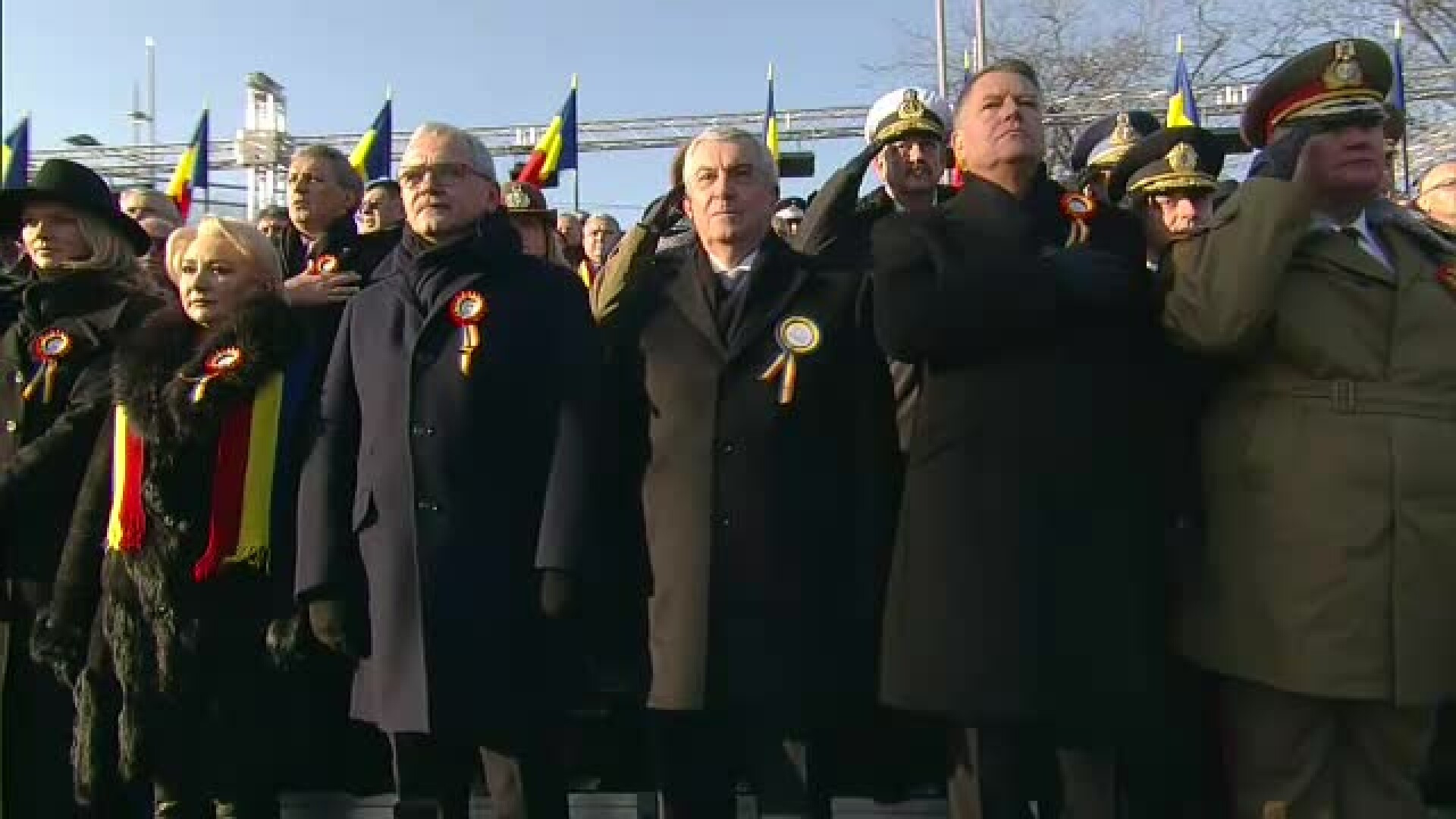 oficiali la Parada de 1 Decembrie