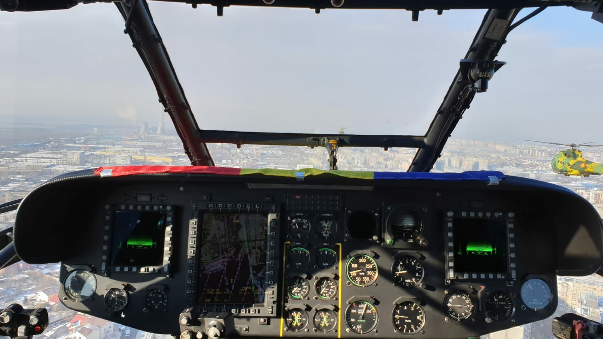 elicoptere la parada de 1 Decembrie