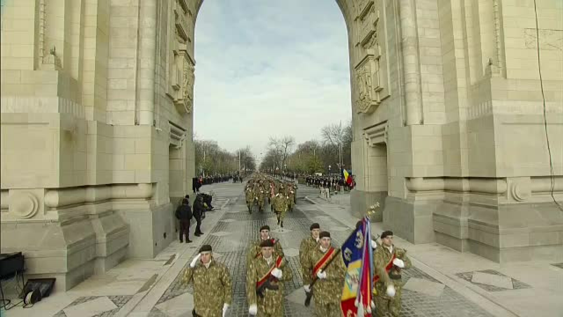 militari rom&acirc;ni la parada de 1 Decembrie