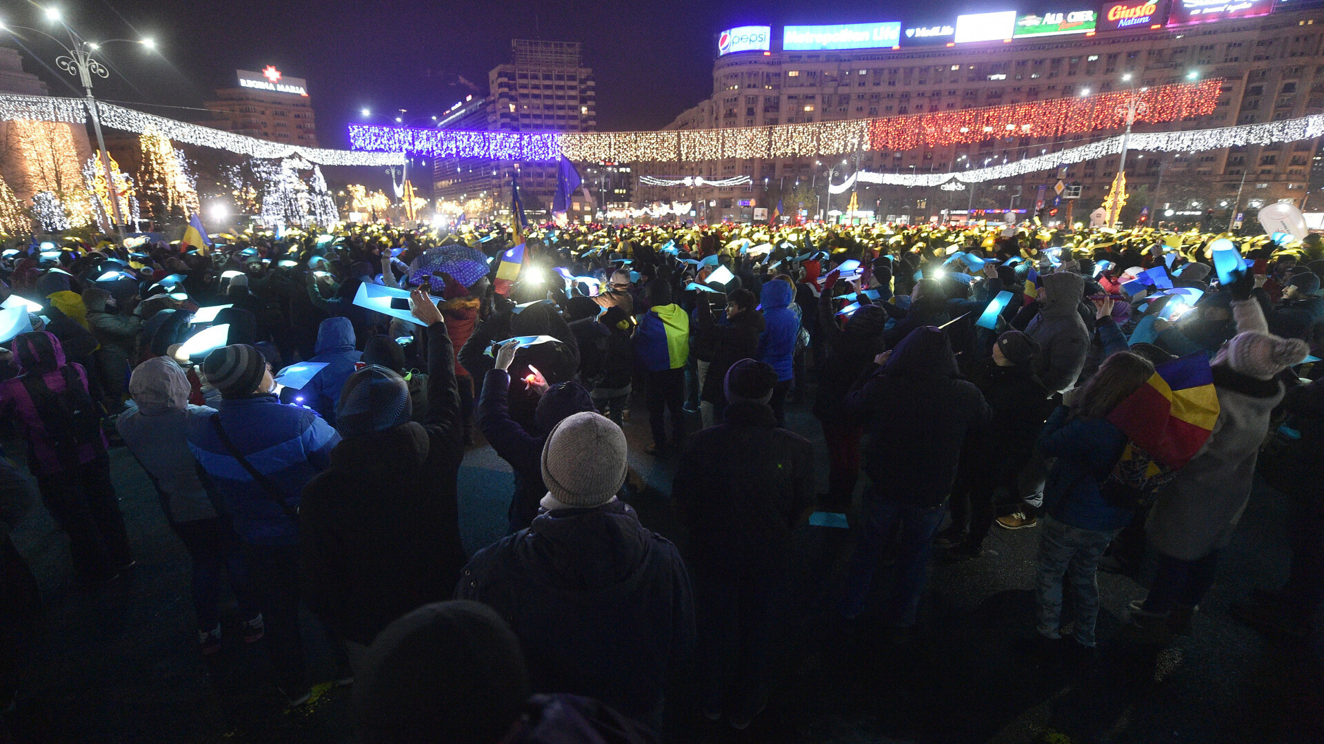 Protest piata victoriei 1 decembrie