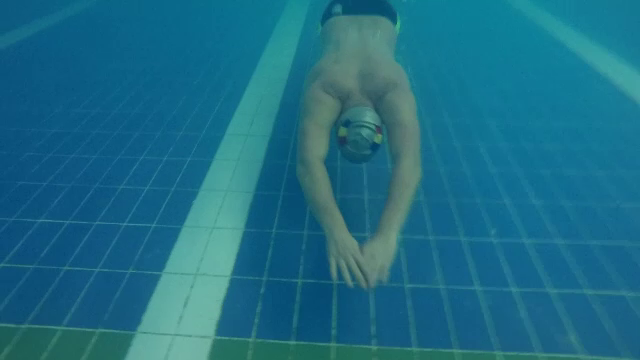 Criză acută de salvamari în România. Cât câştigă cei care aleg să muncească în alte ţări