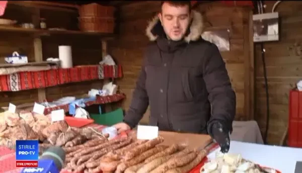 Ce specialităţi găsim la târgurile de Crăciun. Pita cu unsoare, boia şi ceapă, cea mai căutată