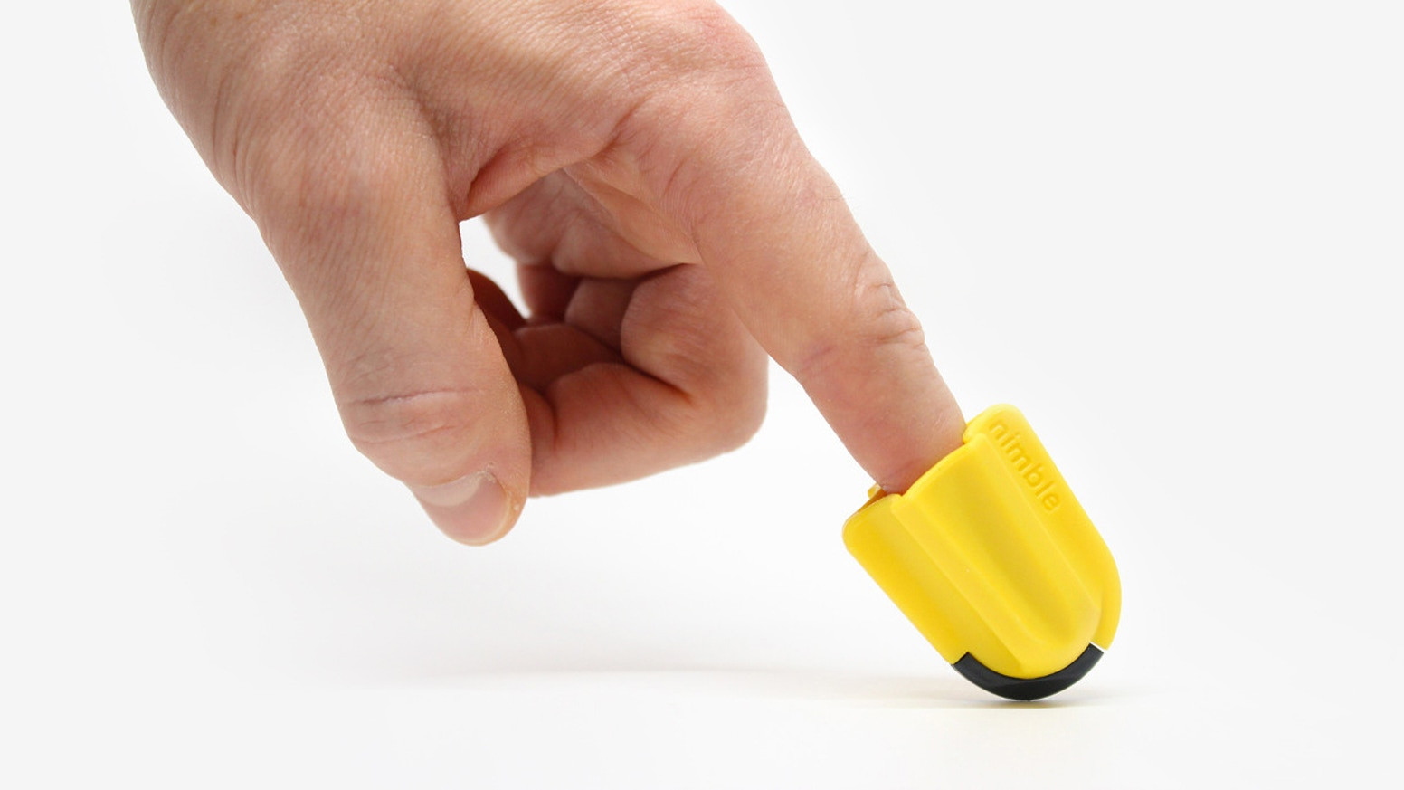 iLikeIT. Idei inedite de cadouri: microscop pentru telefon şi degetar care taie