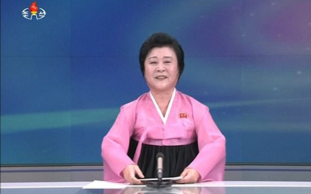 Kim Jong-un vrea să schimbe imaginea televiziunii nord-coreene. Ce prezentatoare vor intra pe post