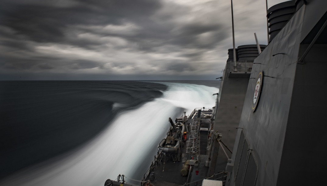 Americanii trimit o navă de război în Marea Neagră, ca răspuns la conflictul Rusia-Ucraina