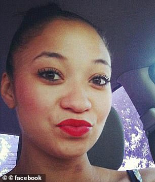 Are 26 de ani şi îi va petrece pe următorii 30 la închisoare. Tânăra a ucis 6 oameni, printre ei fiind şi sora