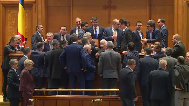 Scandalul revocării lui Dragnea. Scenariul opoziției și mesajul celor de la putere