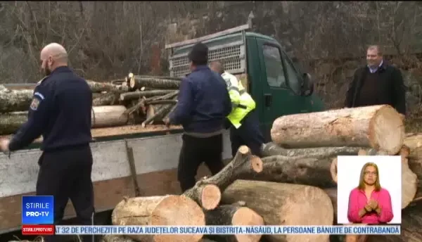 O familie cu trei copii s-a trezit cu poliția la ușă de Moș Nicolae. Gestul făcut de agenți